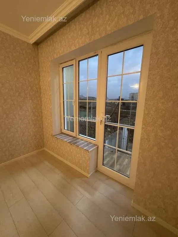 Satılır 4 otaqlı həyət evi 170 m²