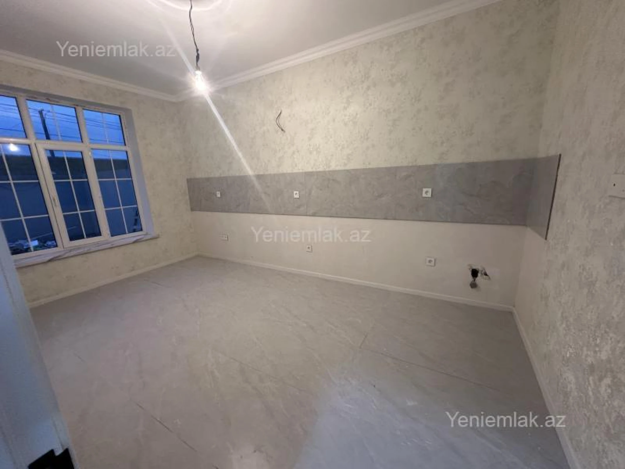 Satılır 4 otaqlı həyət evi 170 m²