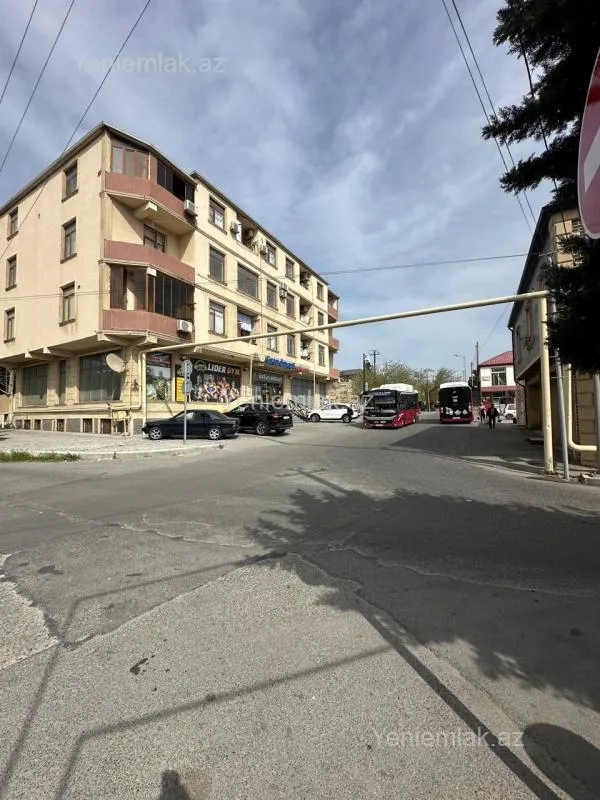 Satılır 3 otaqlı həyət evi 110 m²