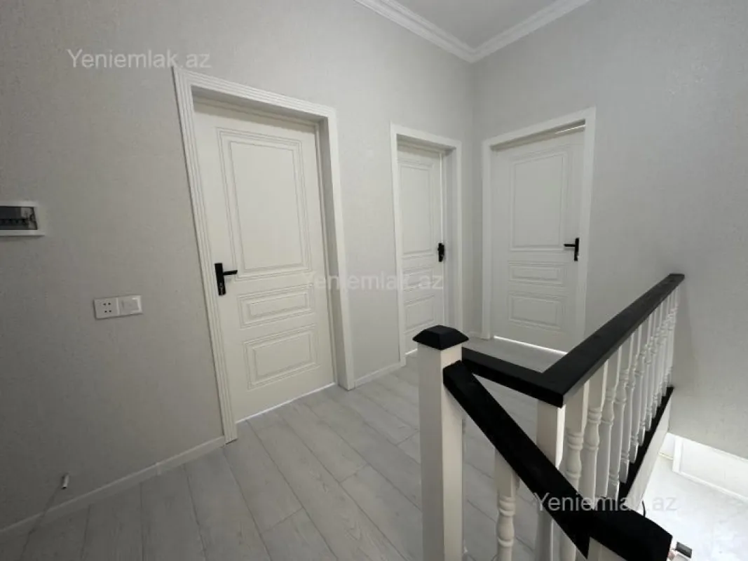 Satılır 4 otaqlı həyət evi 160 m²