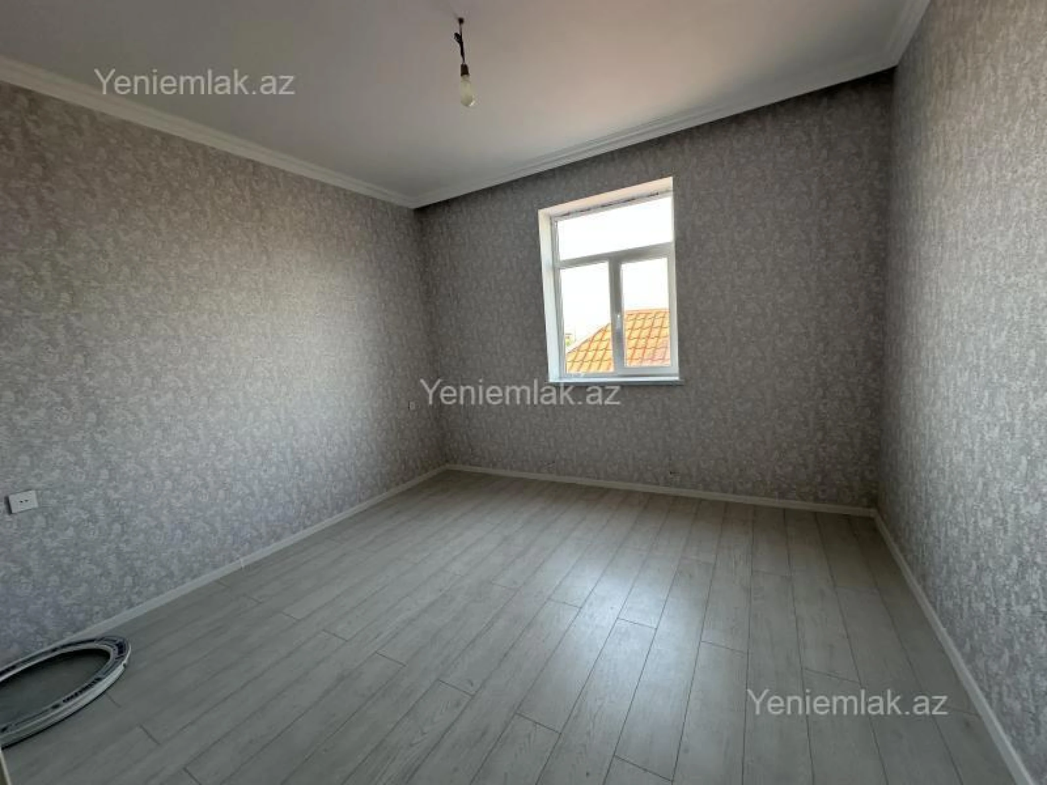 Satılır 4 otaqlı həyət evi 160 m²
