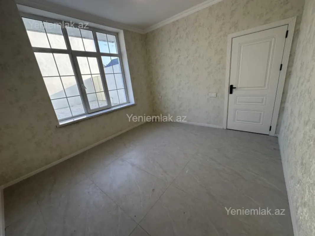 Satılır 4 otaqlı həyət evi 160 m²