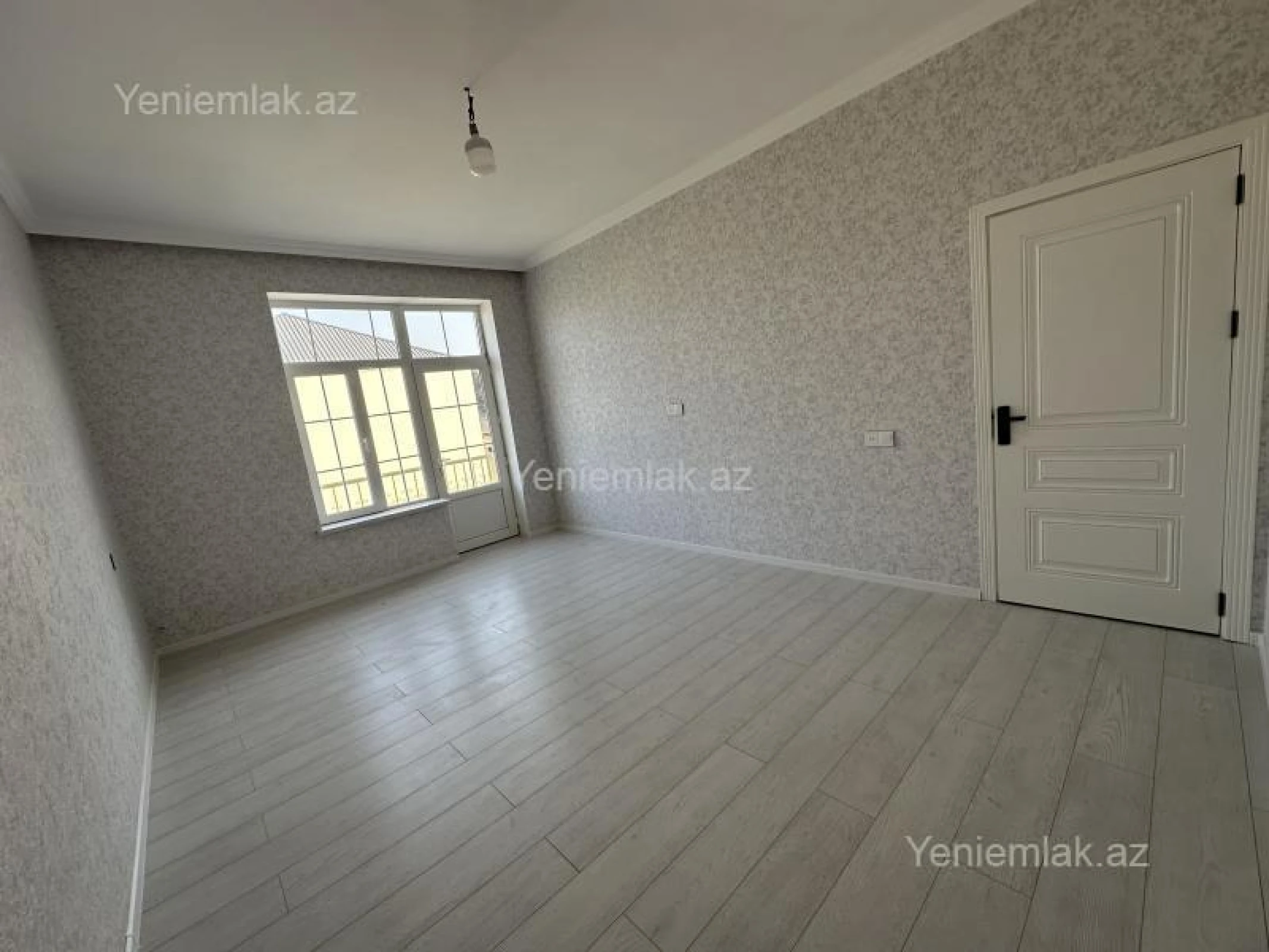 Satılır 4 otaqlı həyət evi 160 m²