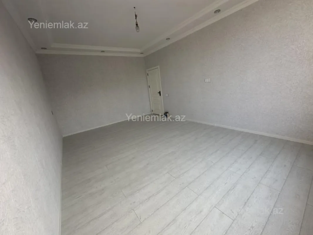 Satılır 4 otaqlı həyət evi 160 m²