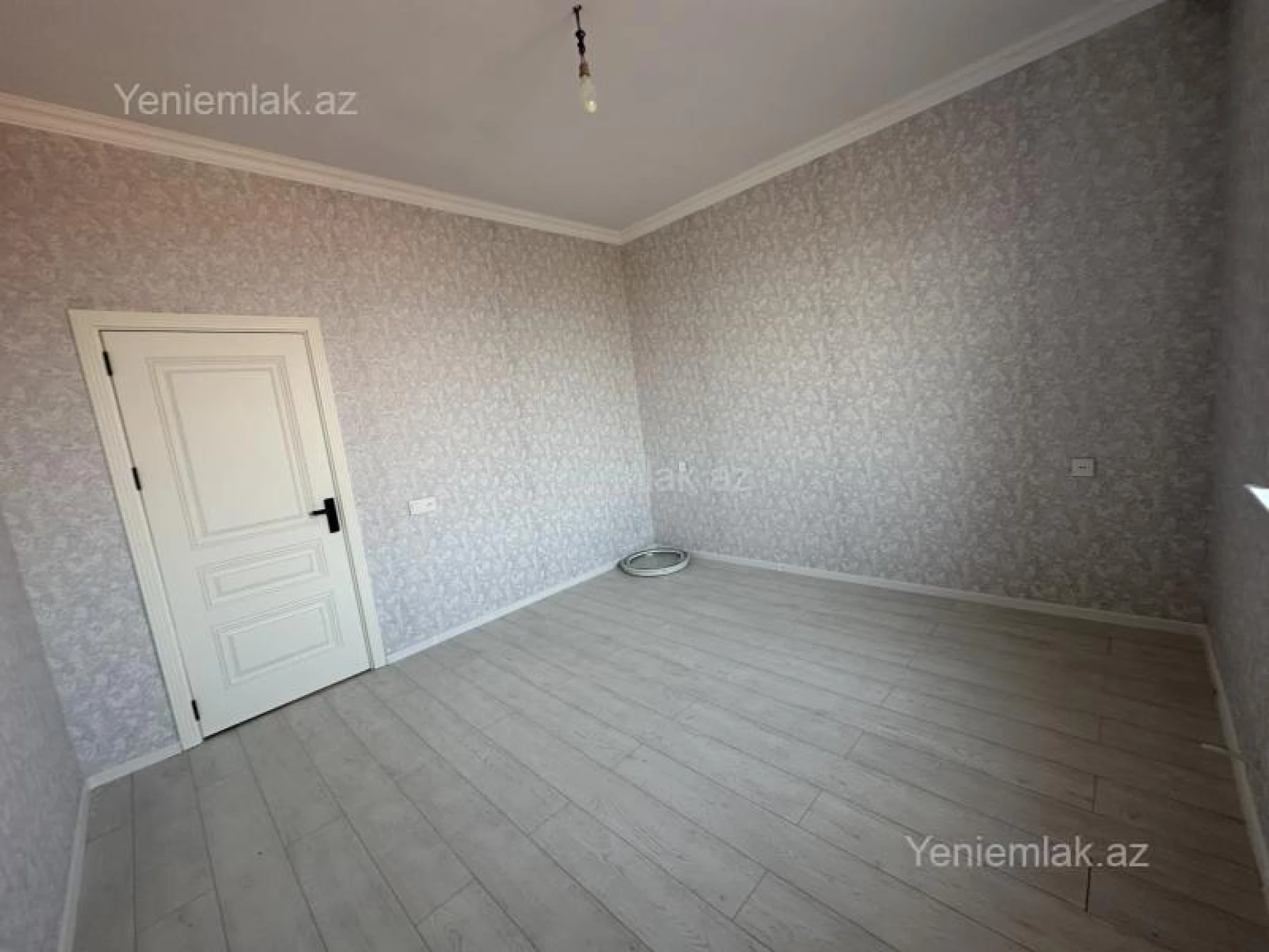 Satılır 4 otaqlı həyət evi 160 m²