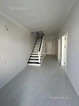 Satılır 4 otaqlı həyət evi 160 m²