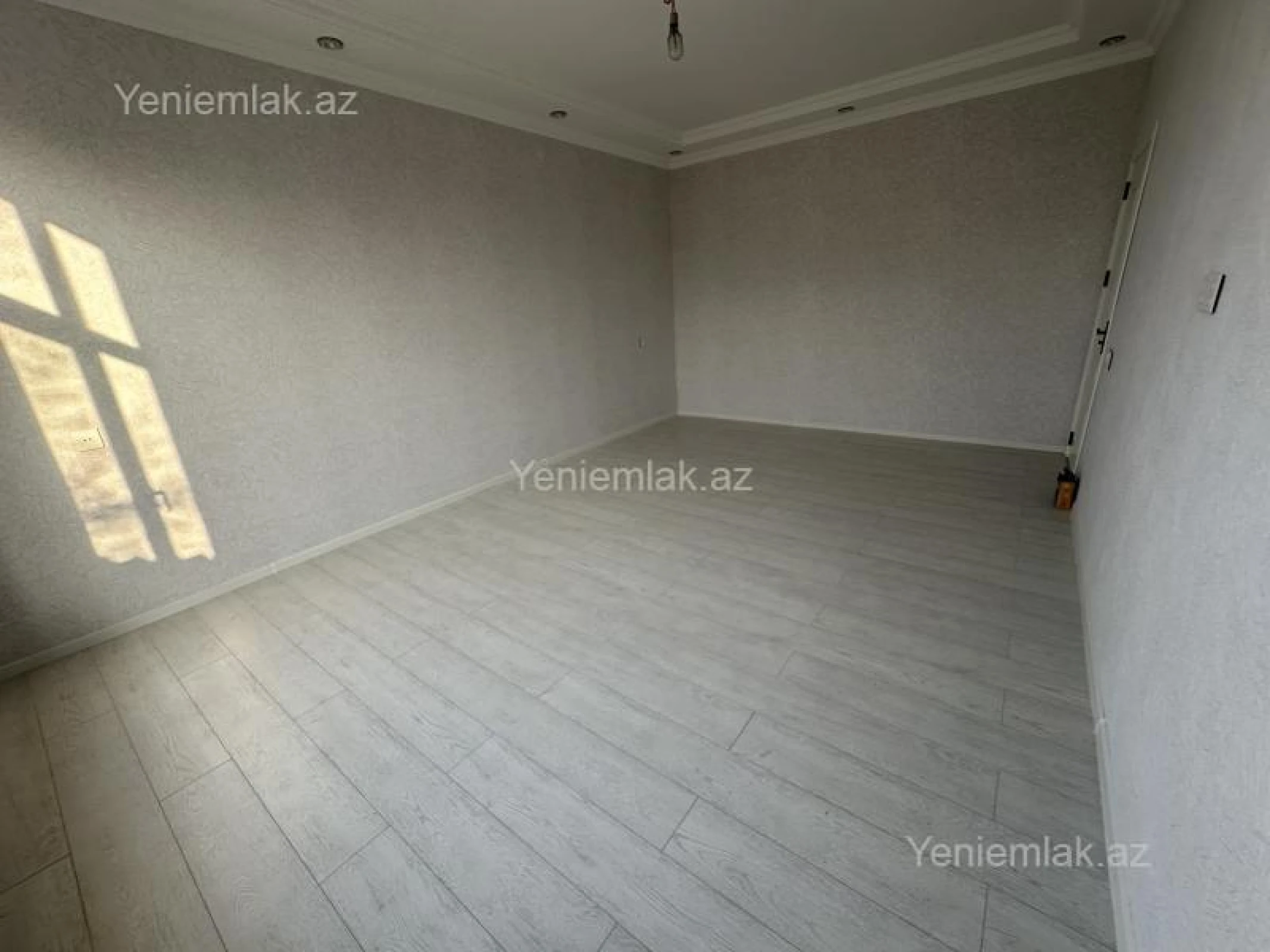 Satılır 4 otaqlı həyət evi 160 m²