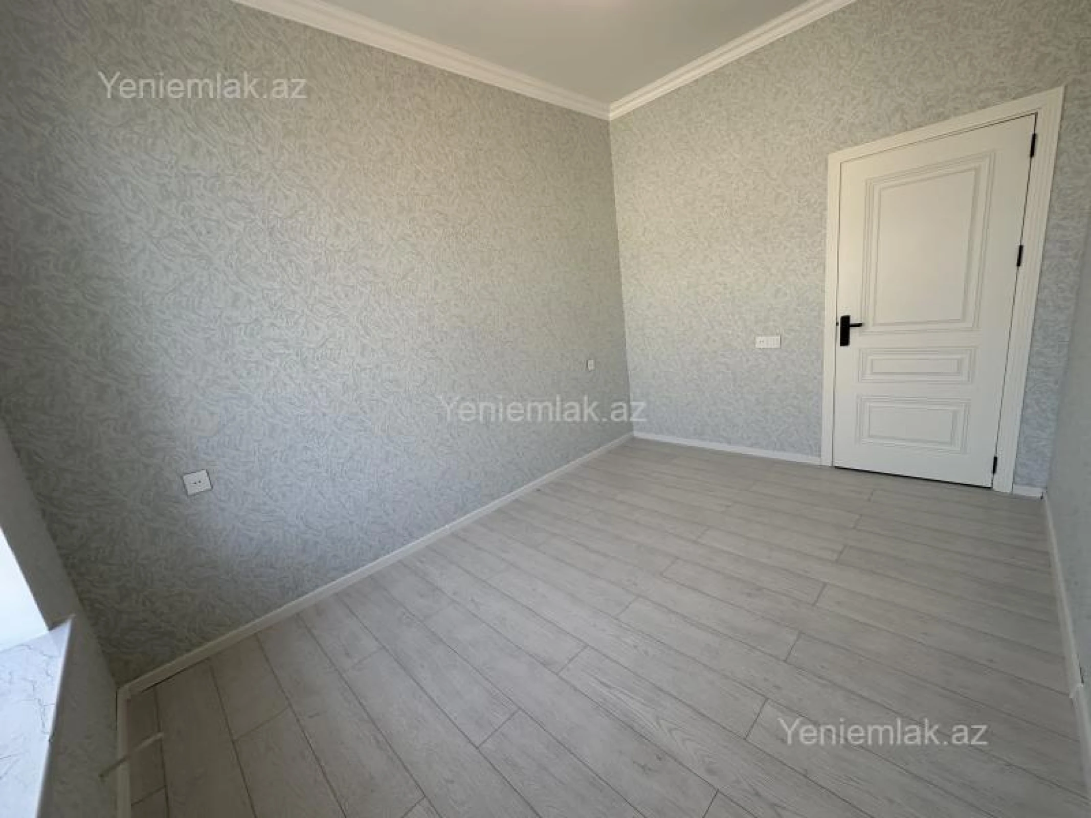 Satılır 4 otaqlı həyət evi 160 m²