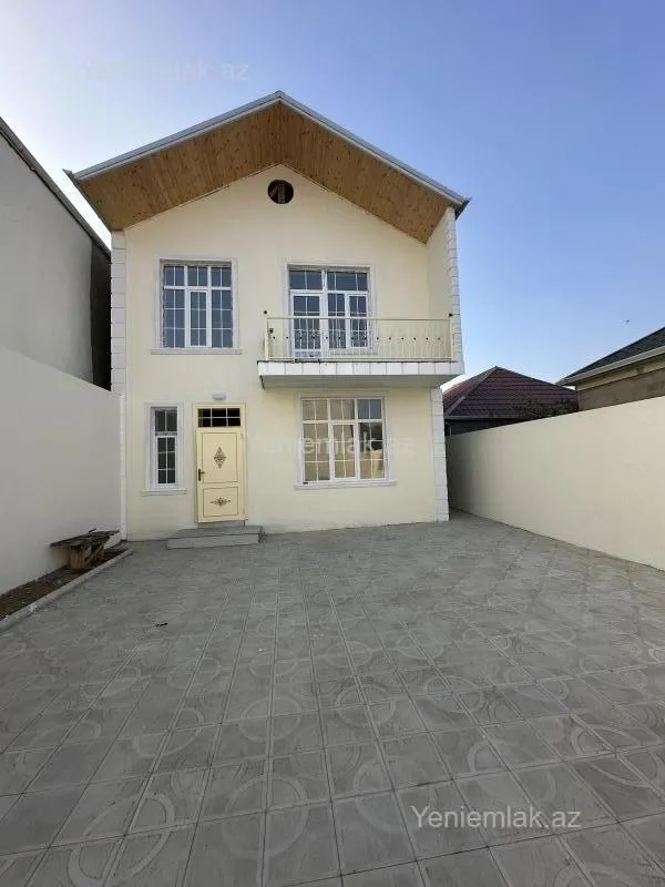 Satılır 4 otaqlı həyət evi 160 m²