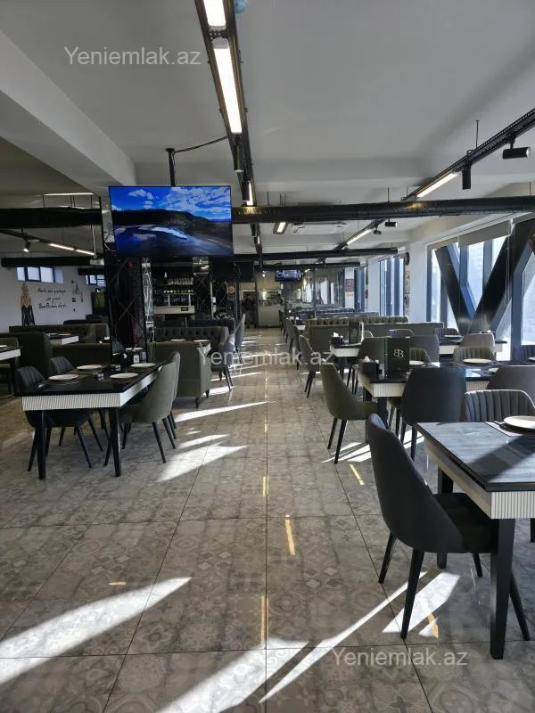 Satılır 15 otaqlı obyekt 3000 m²