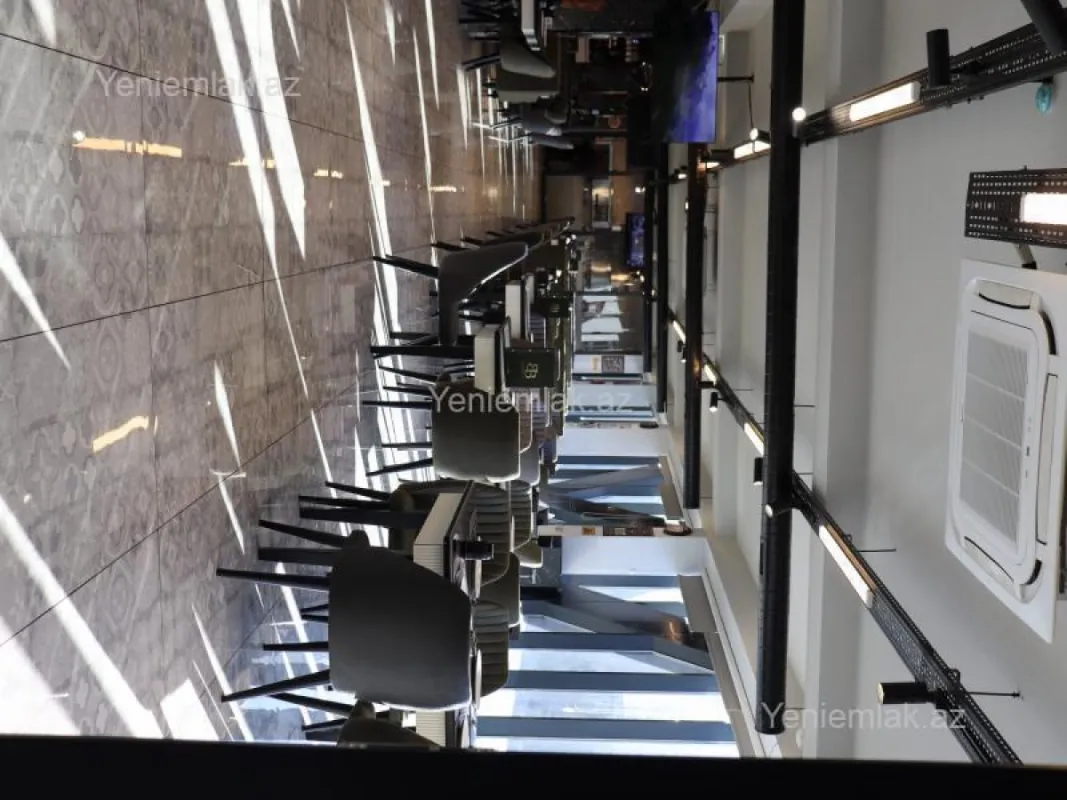 Satılır 15 otaqlı obyekt 3000 m²