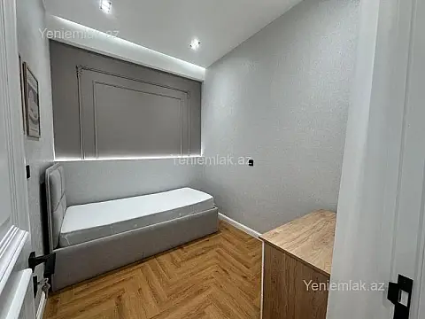 Satılır 3 otaqlı yeni tikili 85 m²