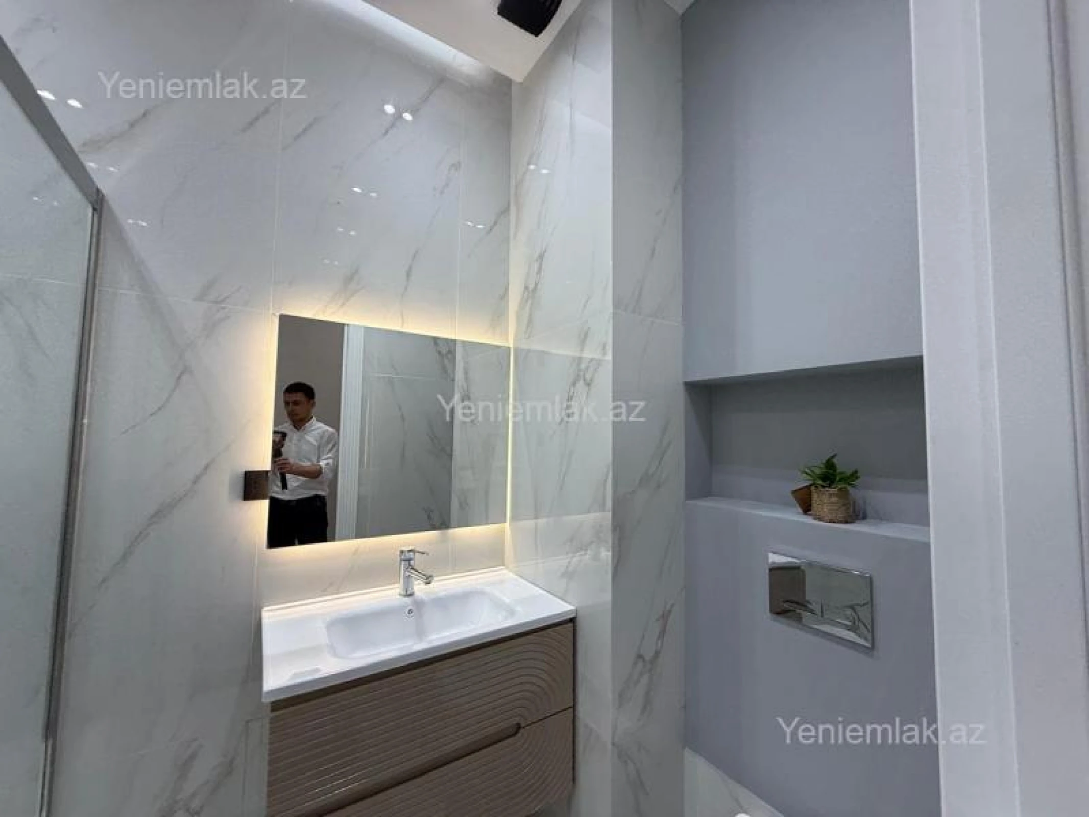 Satılır 3 otaqlı yeni tikili 85 m²