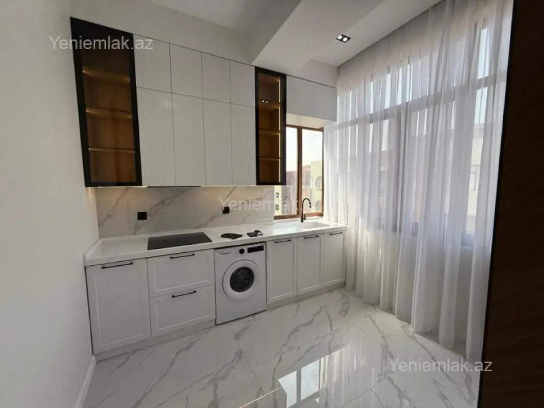 Satılır 3 otaqlı yeni tikili 85 m²