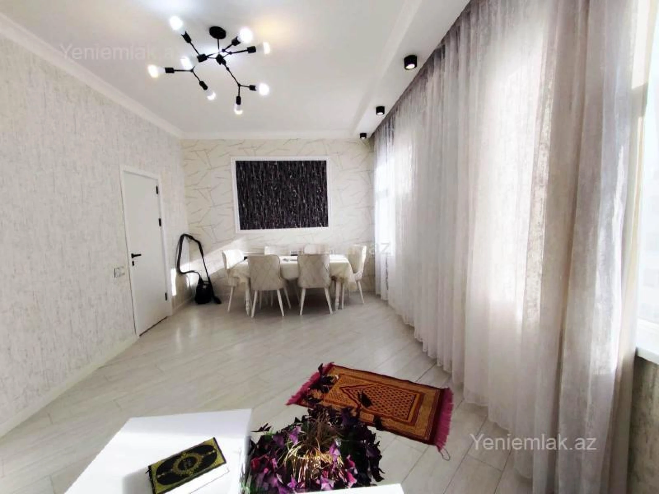Satılır 3 otaqlı yeni tikili 110 m²