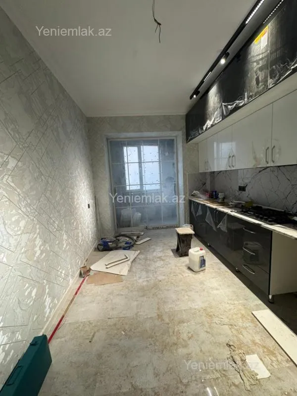 Satılır 3 otaqlı yeni tikili 103 m²