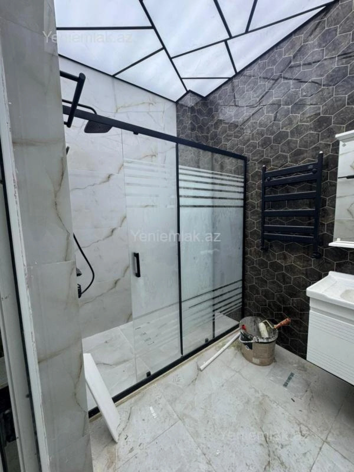 Satılır 3 otaqlı yeni tikili 103 m²