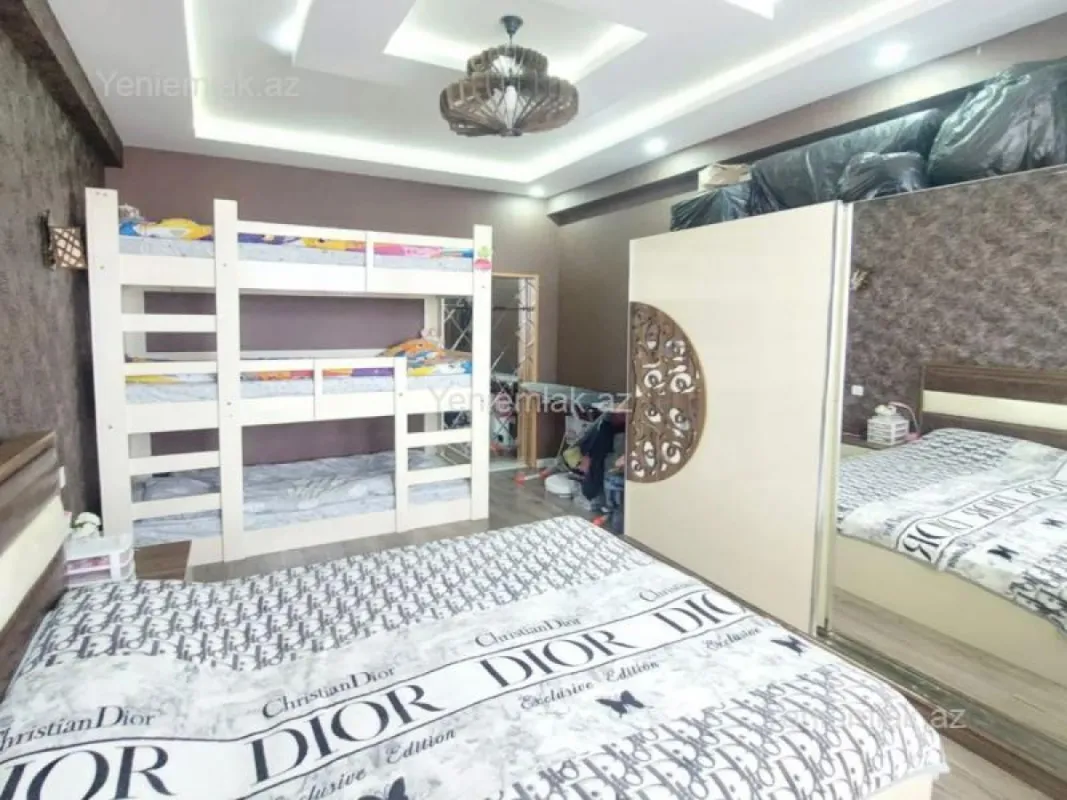 Satılır 2 otaqlı yeni tikili 67 m²