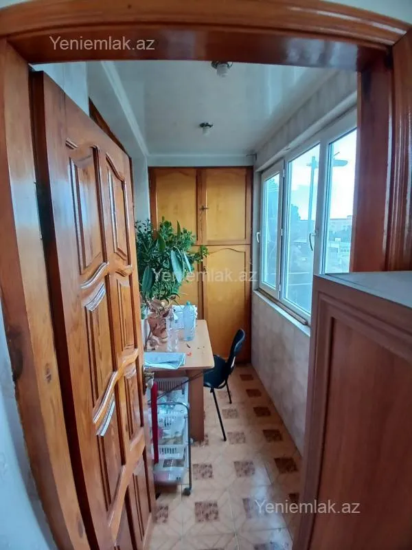 Satılır 3 otaqlı köhnə tikili 78 m²