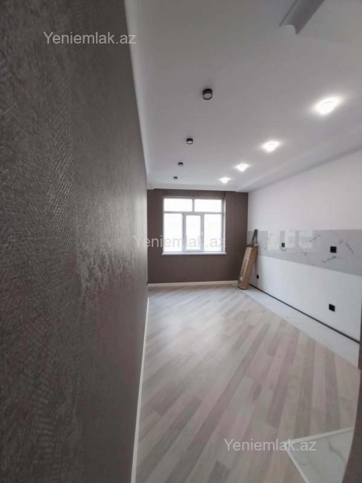 Satılır 2 otaqlı yeni tikili 70 m²