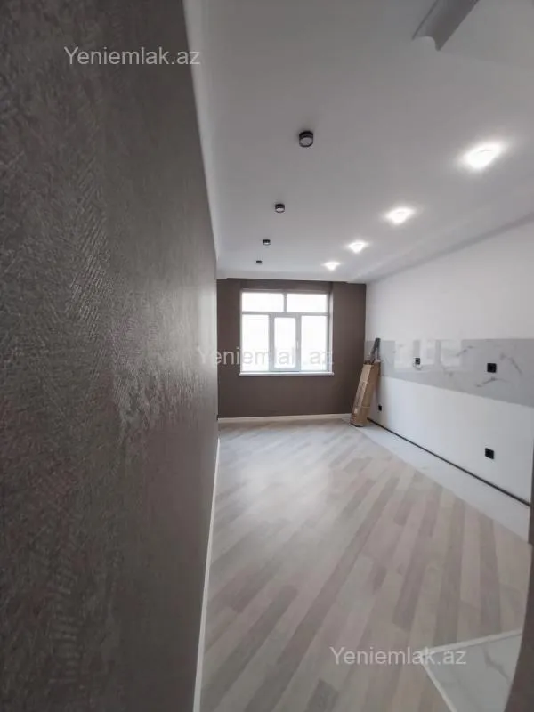 Satılır 2 otaqlı yeni tikili 70 m²