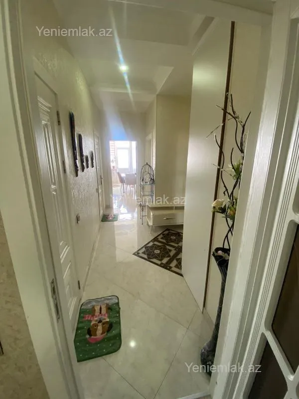 Satılır 2 otaqlı yeni tikili 74 m²