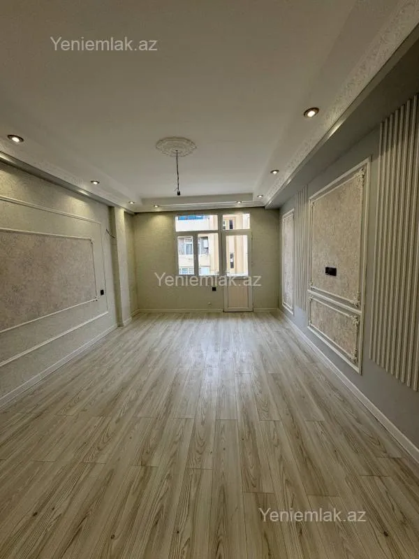 Satılır 3 otaqlı yeni tikili 83 m²