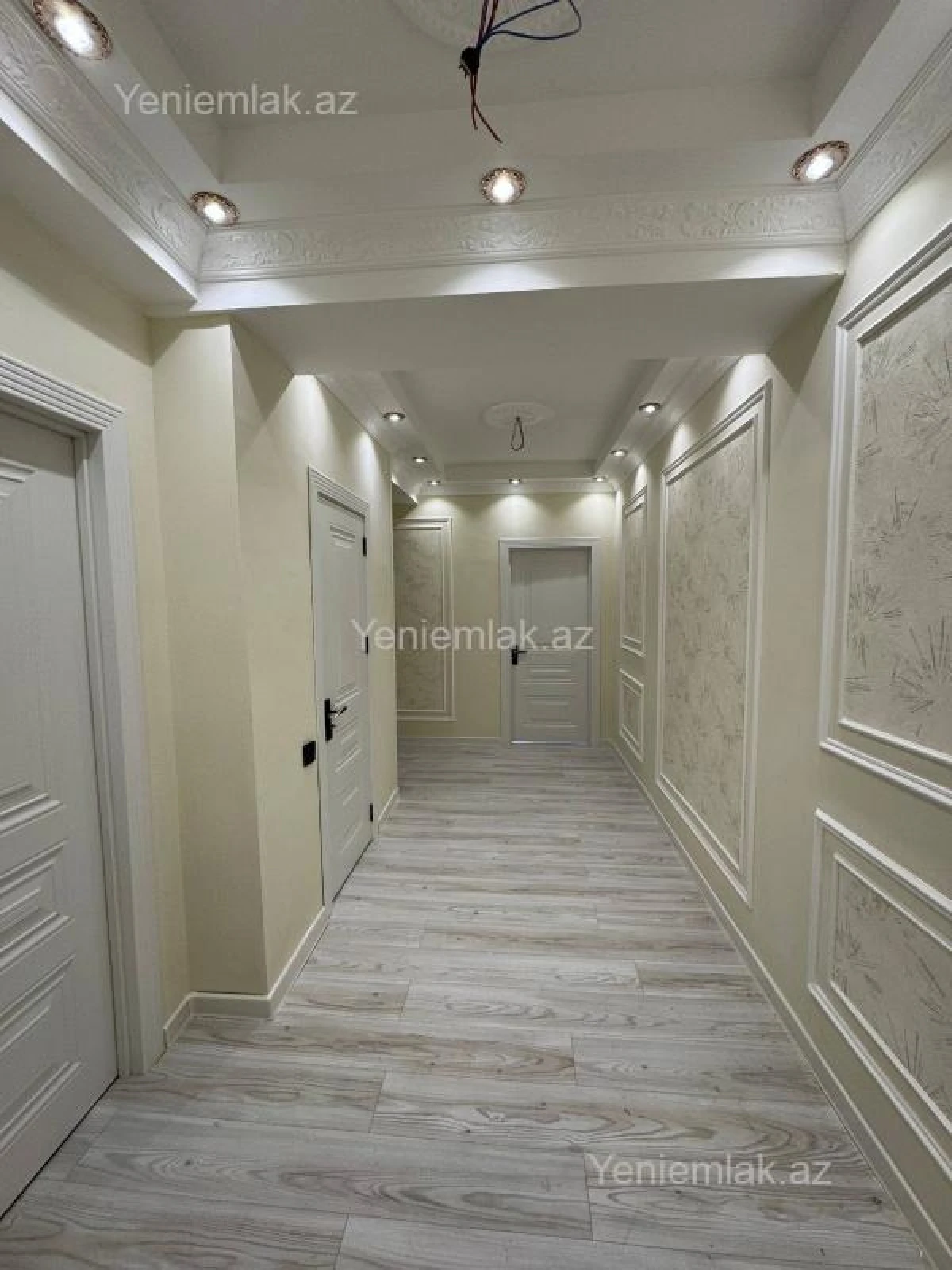 Satılır 3 otaqlı yeni tikili 83 m²