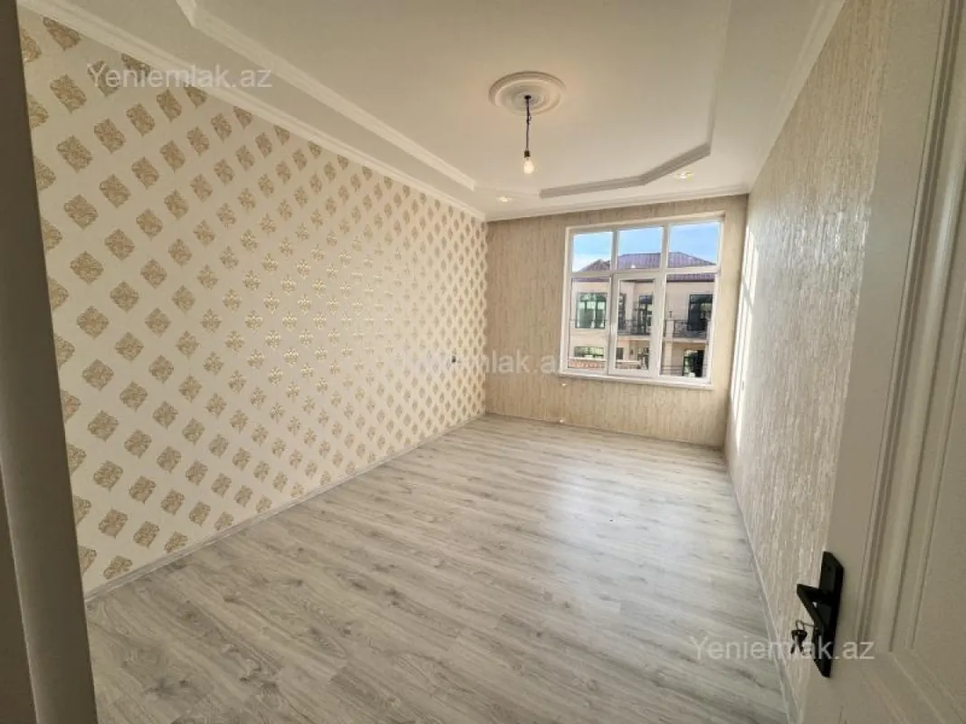 Satılır 4 otaqlı həyət evi 120 m²