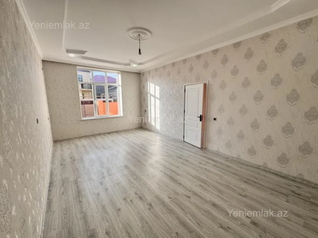 Satılır 4 otaqlı həyət evi 120 m²