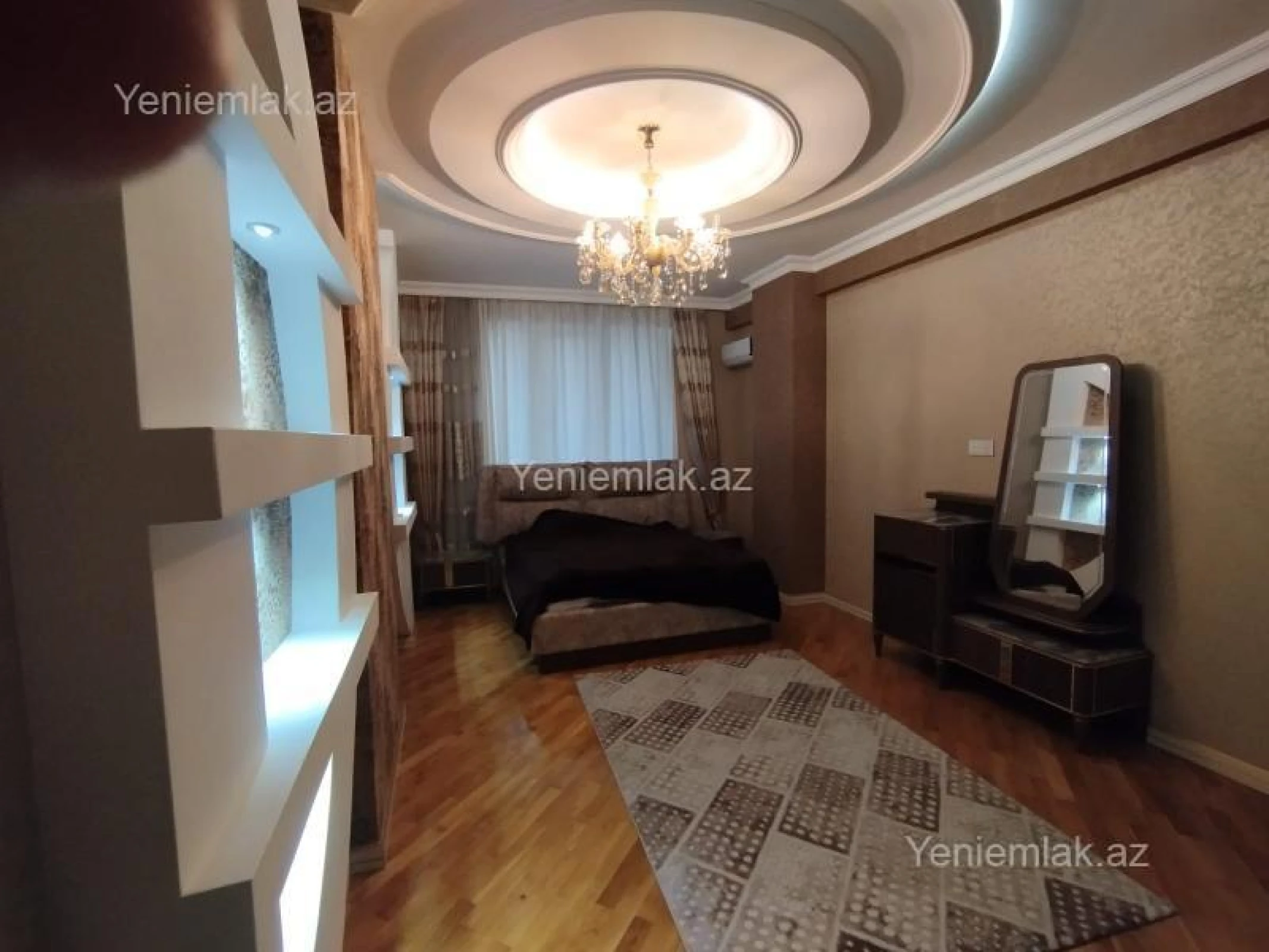 Satılır 3 otaqlı yeni tikili 162 m²