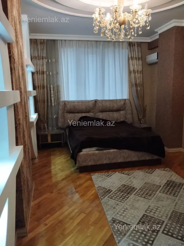 Satılır 3 otaqlı yeni tikili 162 m²