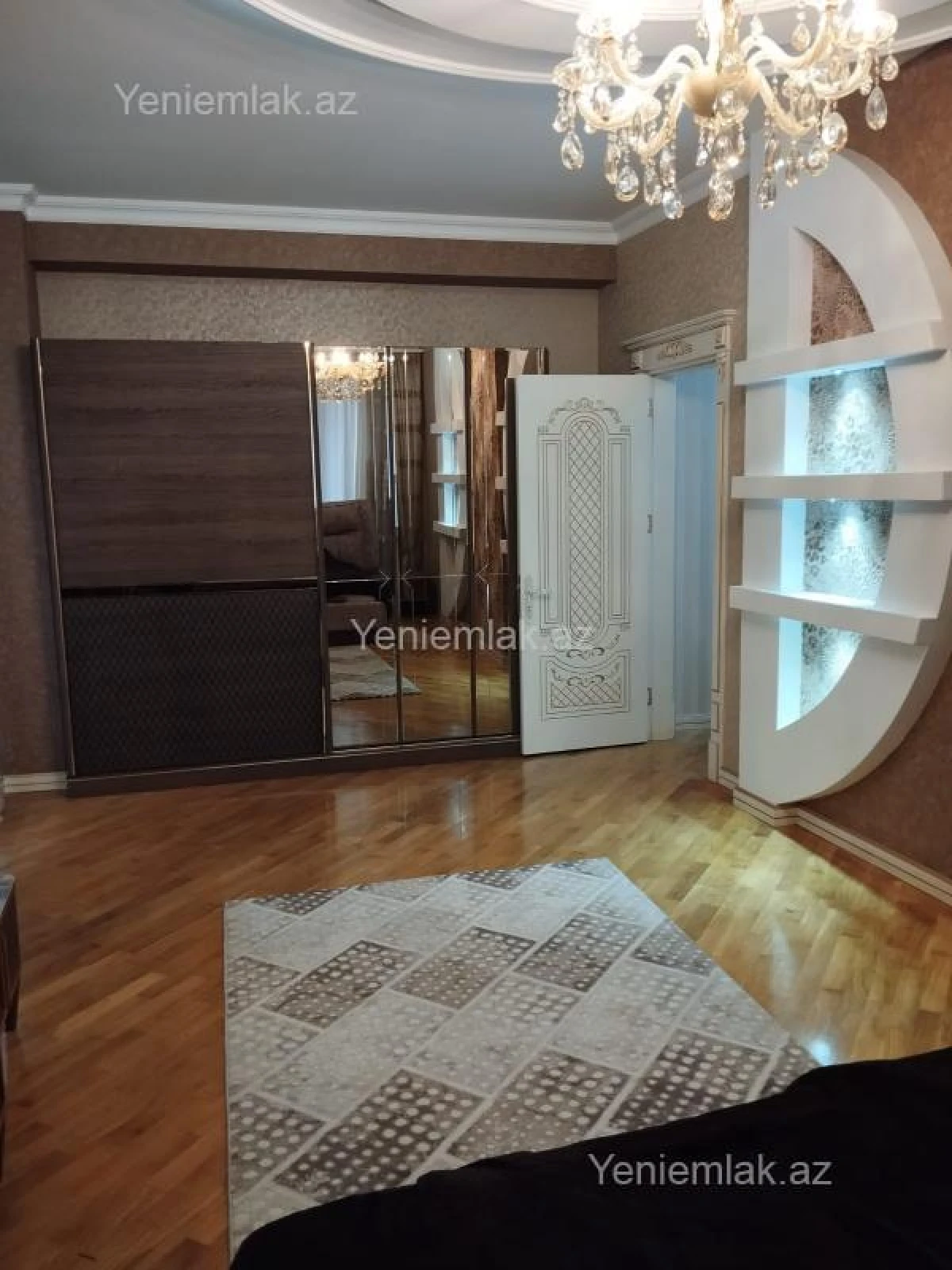 Satılır 3 otaqlı yeni tikili 162 m²