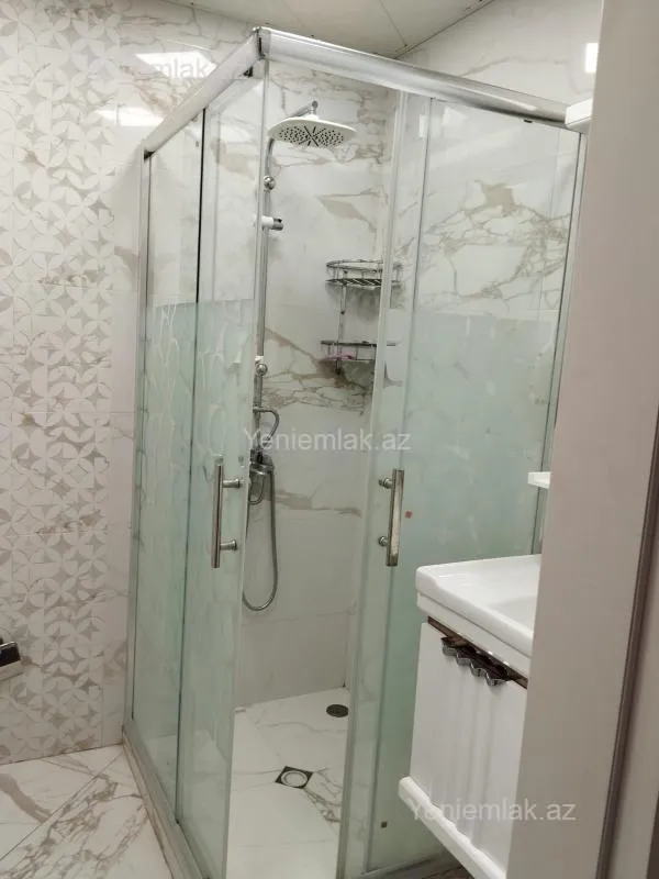 Satılır 3 otaqlı yeni tikili 162 m²