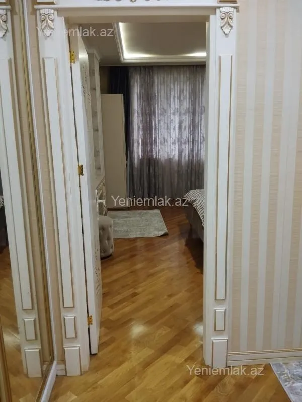 Satılır 3 otaqlı yeni tikili 162 m²