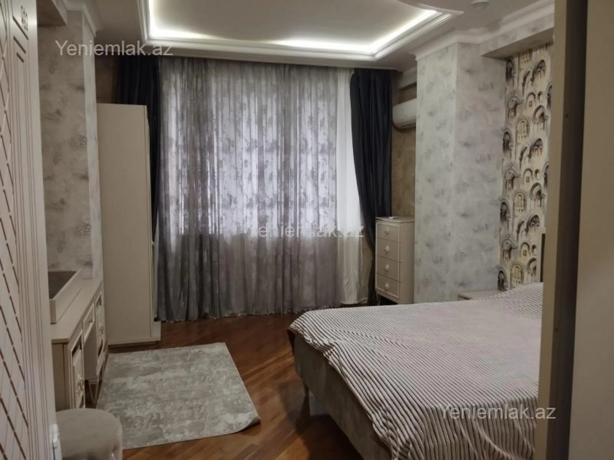 Satılır 3 otaqlı yeni tikili 162 m²