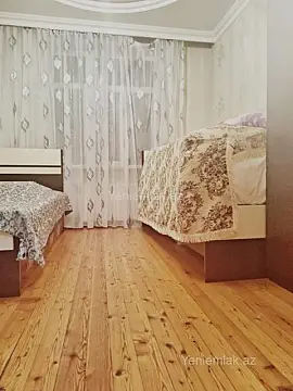 Satılır 3 otaqlı köhnə tikili 80 m²