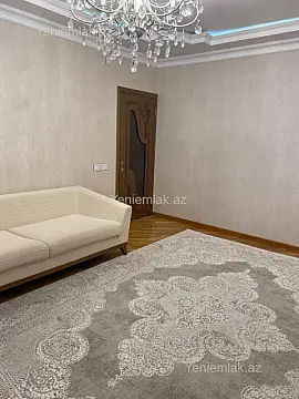 Satılır köhnə tikili 85 m²