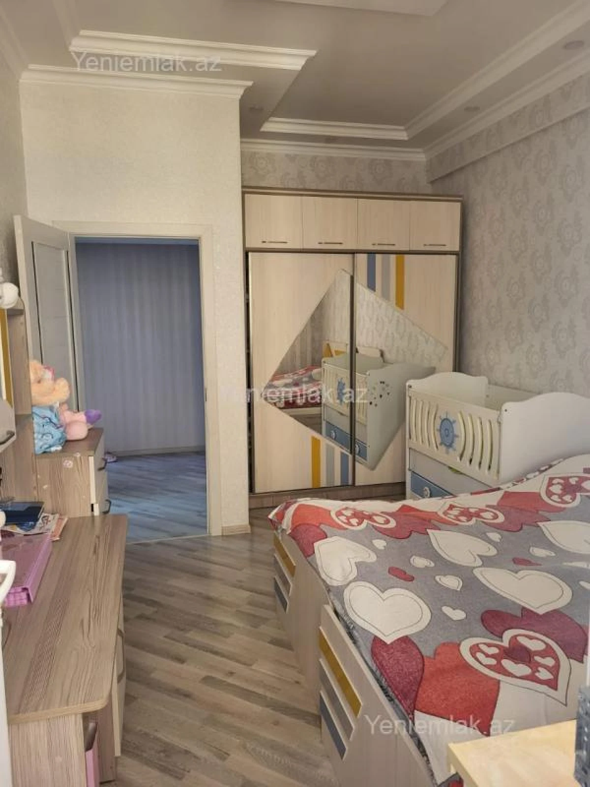 Satılır 3 otaqlı yeni tikili 94 m²