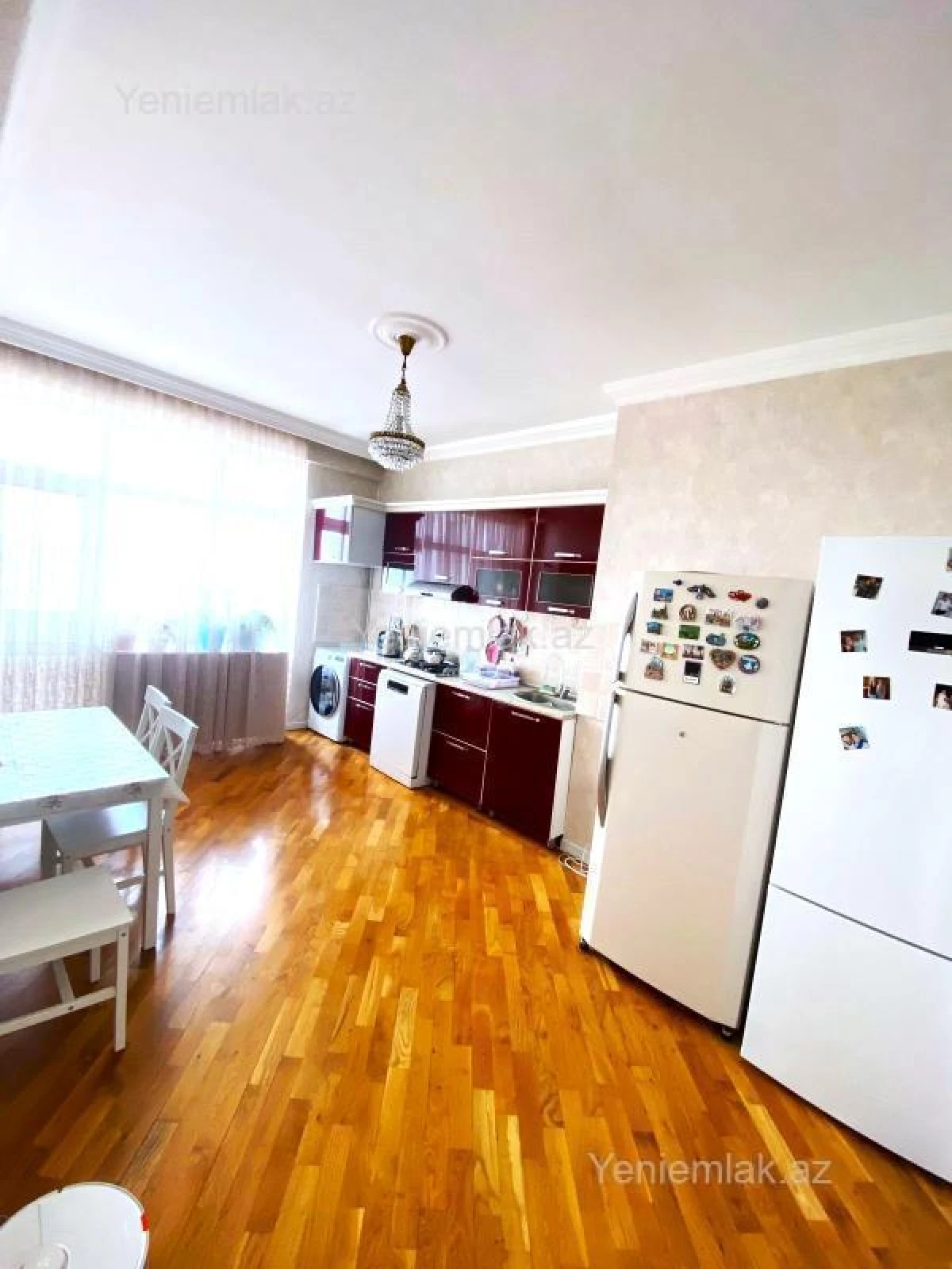 Satılır 2 otaqlı yeni tikili 90 m²