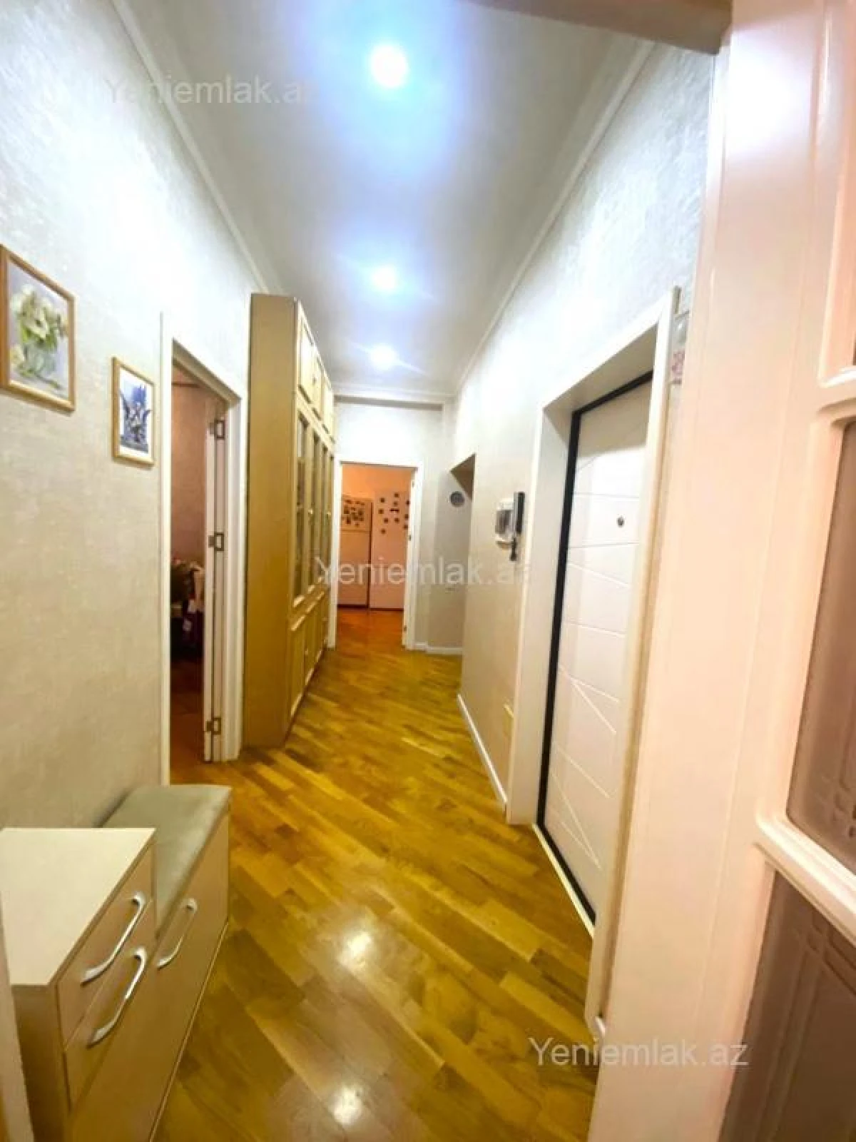 Satılır 2 otaqlı yeni tikili 90 m²