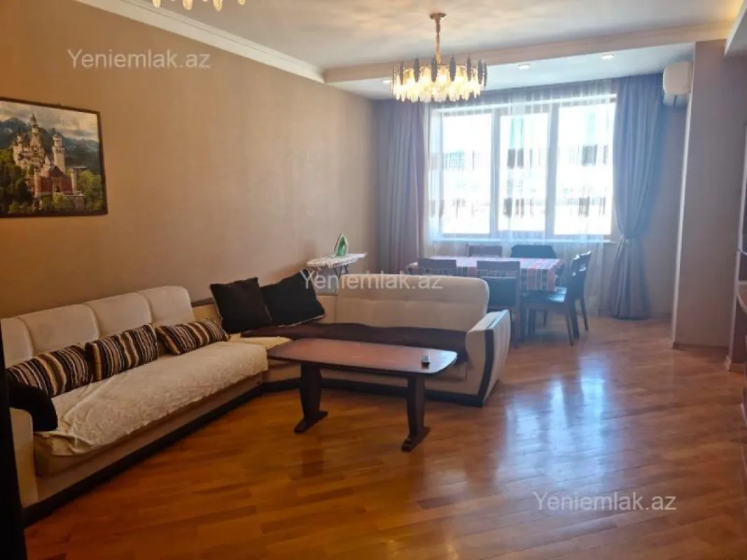 Satılır 4 otaqlı yeni tikili 175 m²