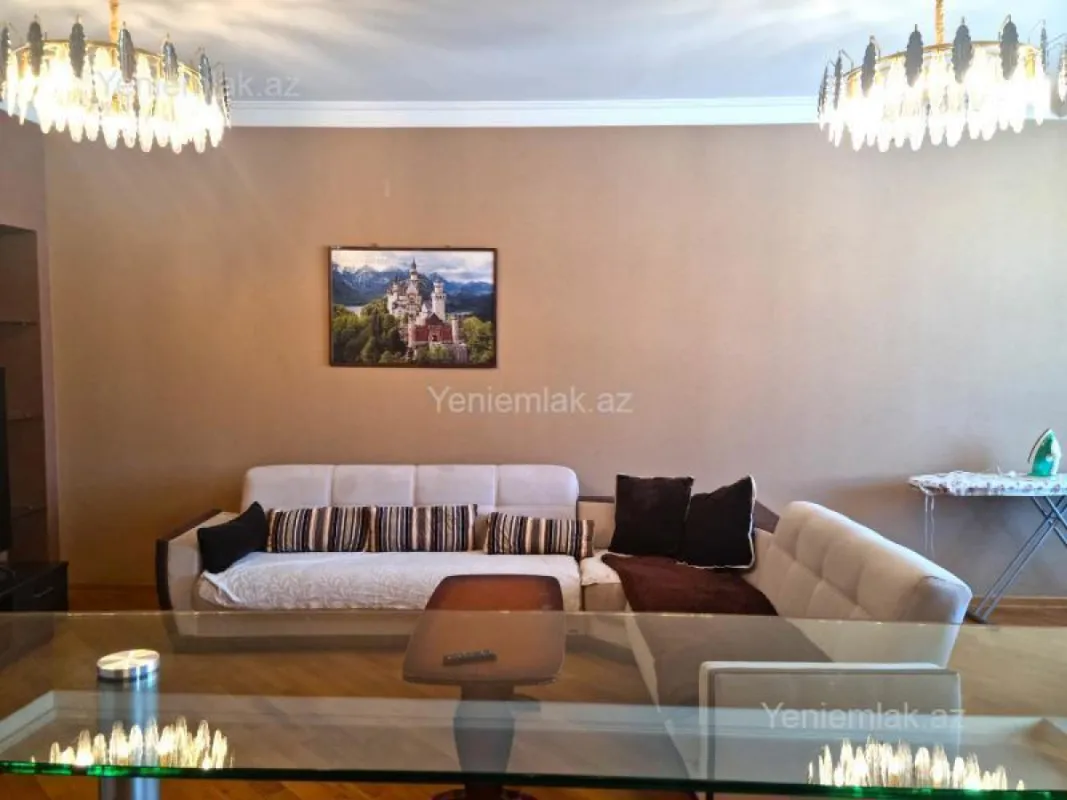 Satılır 4 otaqlı yeni tikili 175 m²