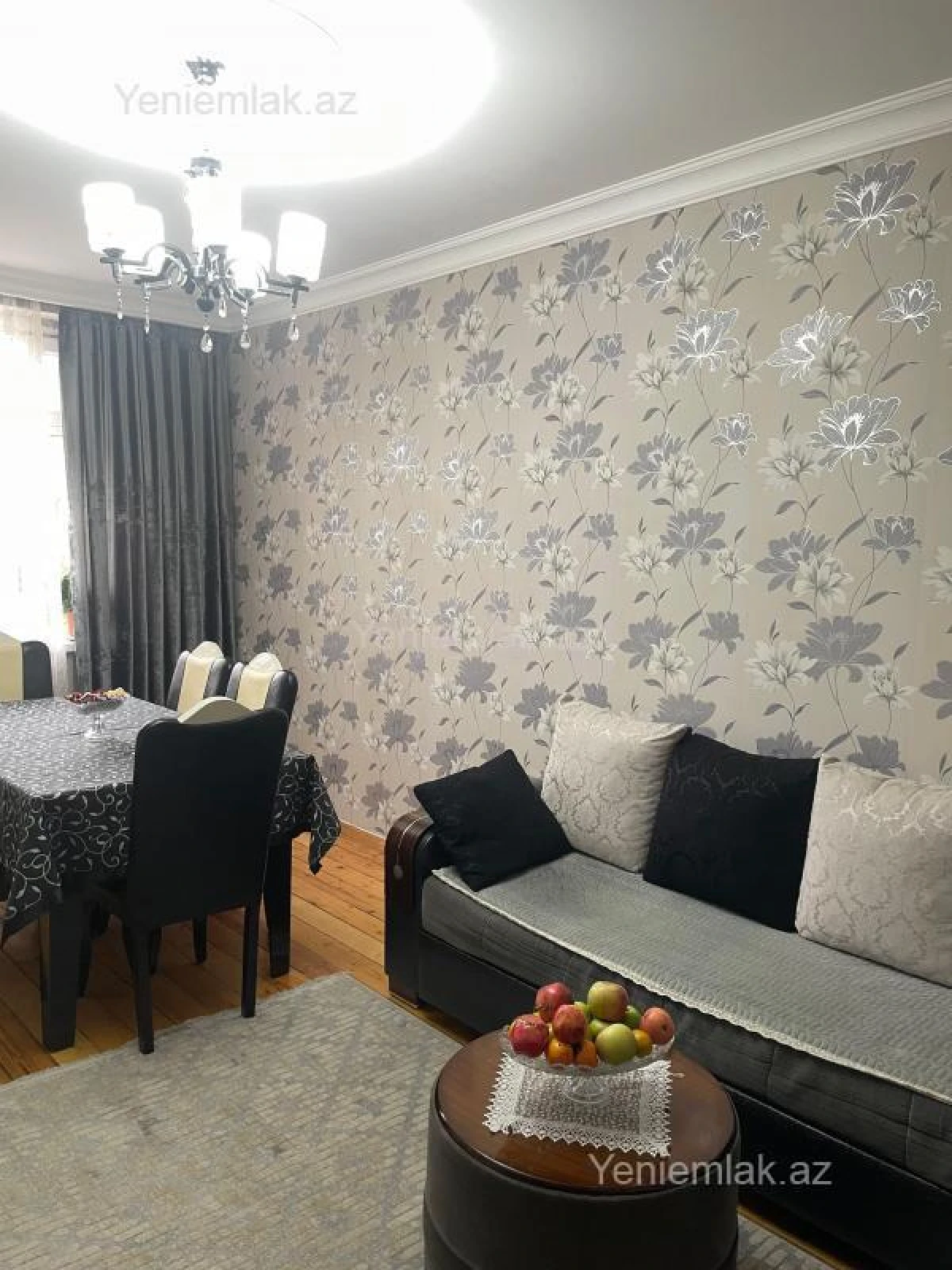Satılır 3 otaqlı köhnə tikili 72 m²
