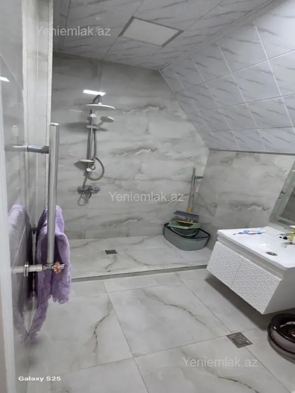 Satılır 2 otaqlı yeni tikili 50 m²
