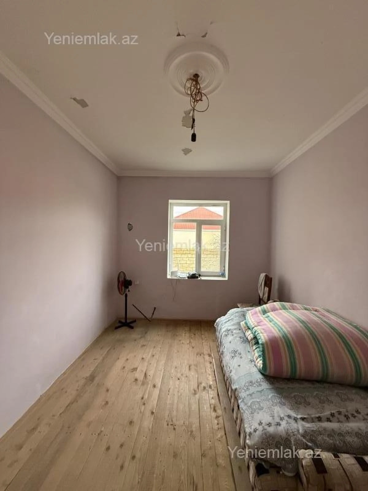 Satılır 3 otaqlı həyət evi 100 m²