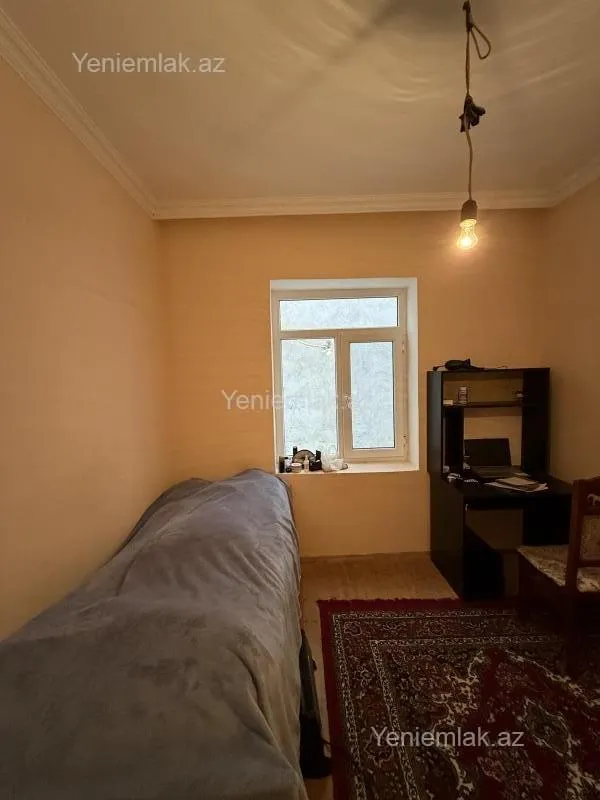 Satılır 3 otaqlı həyət evi 100 m²