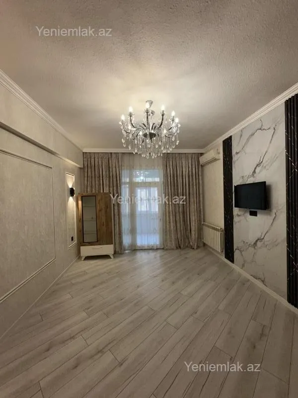 Satılır 3 otaqlı yeni tikili 74 m²