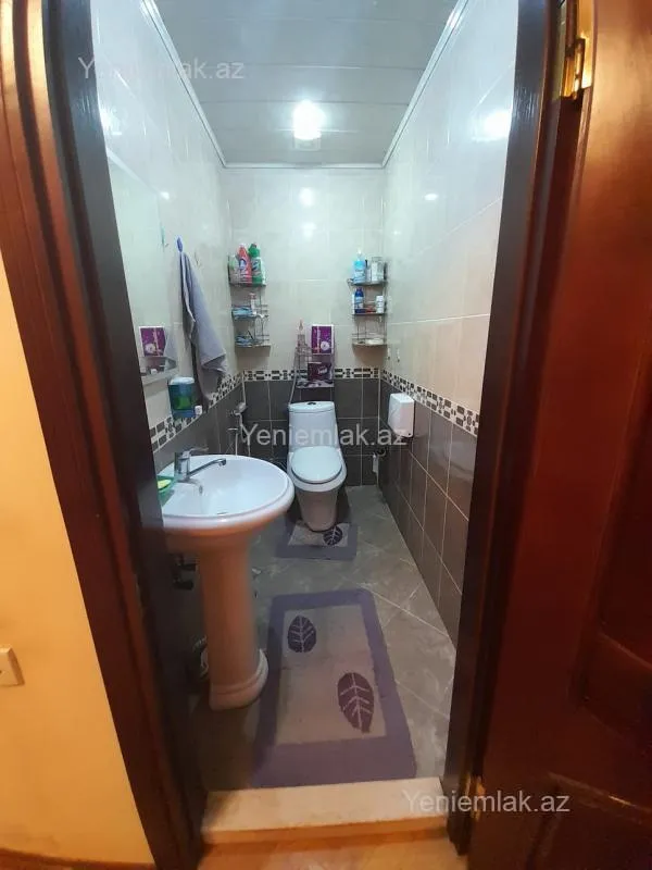 Satılır 3 otaqlı yeni tikili 150 m²