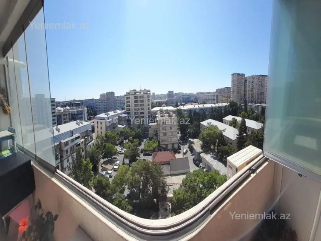 Satılır 3 otaqlı yeni tikili 150 m²